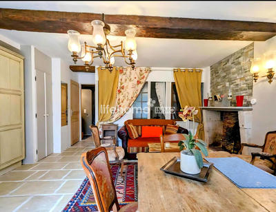 Villa - 185 m² - 6 pièces