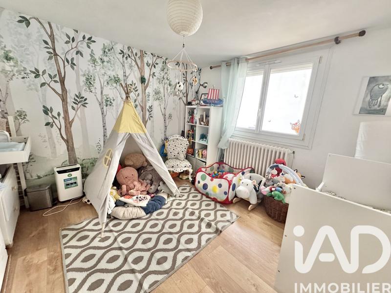 Maison - 96 m² - 4 pièces