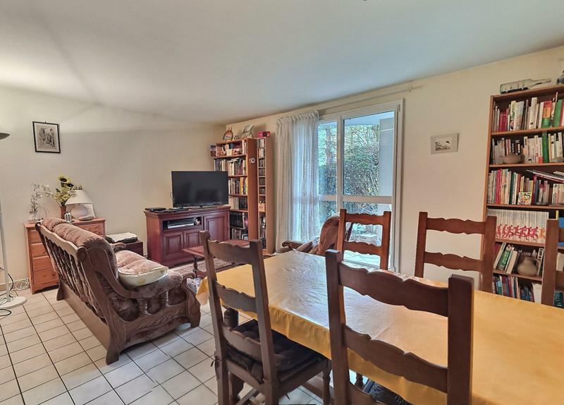 Appartement - 81 m² - 4 pièces