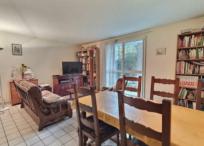 Appartement - 81 m² - 4 pièces