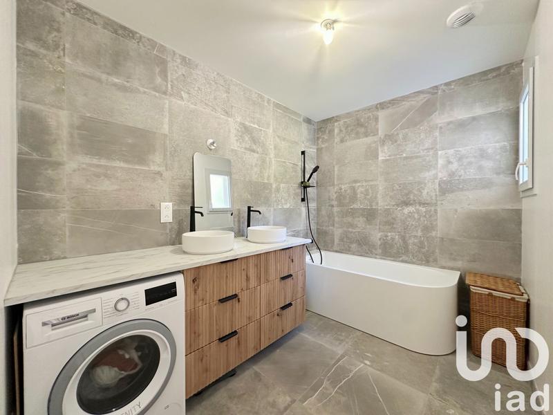 Maison - 95 m² - 4 pièces