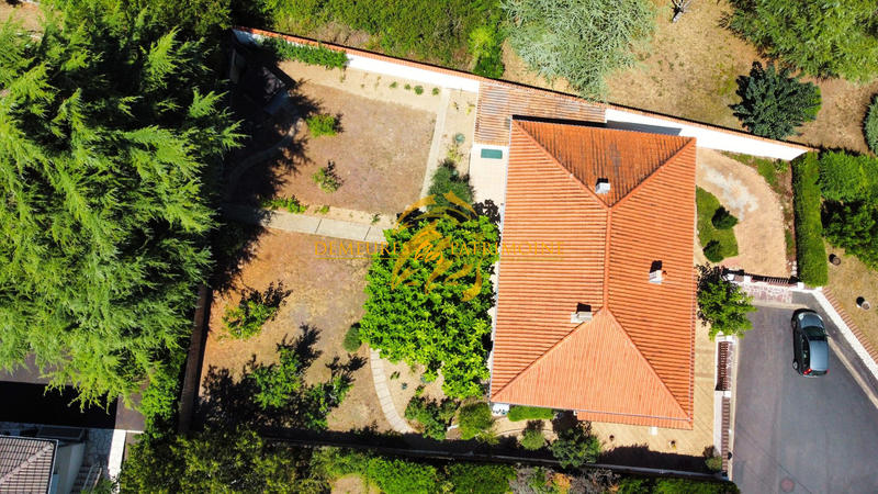 Maison - 105 m² - 4 pièces