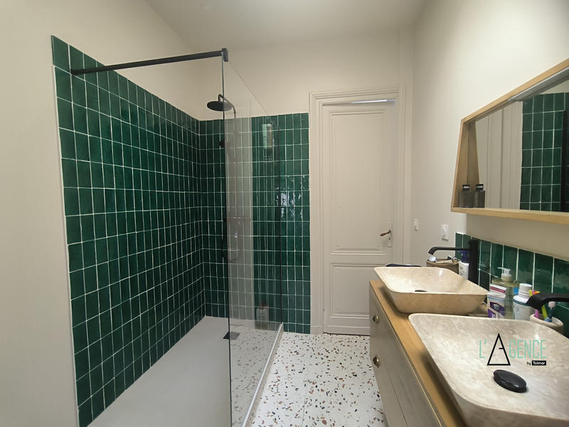 Appartement - 79 m² - 3 pièces