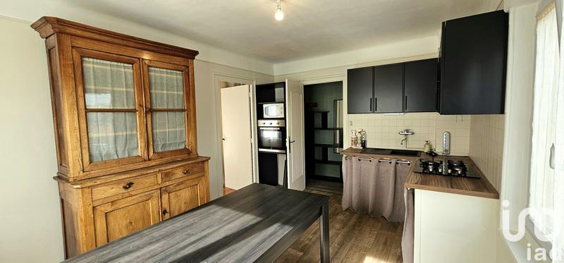 Maison - 137 m² - 6 pièces