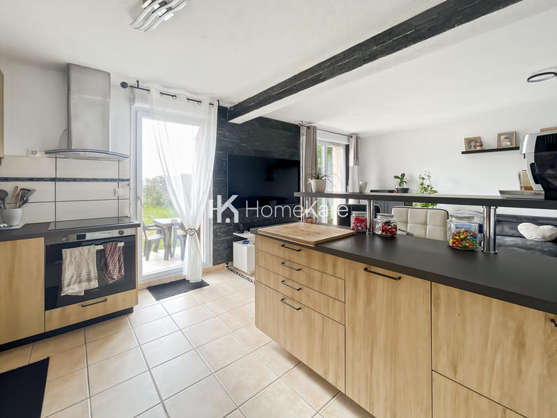 Maison - 98 m² - 4 pièces