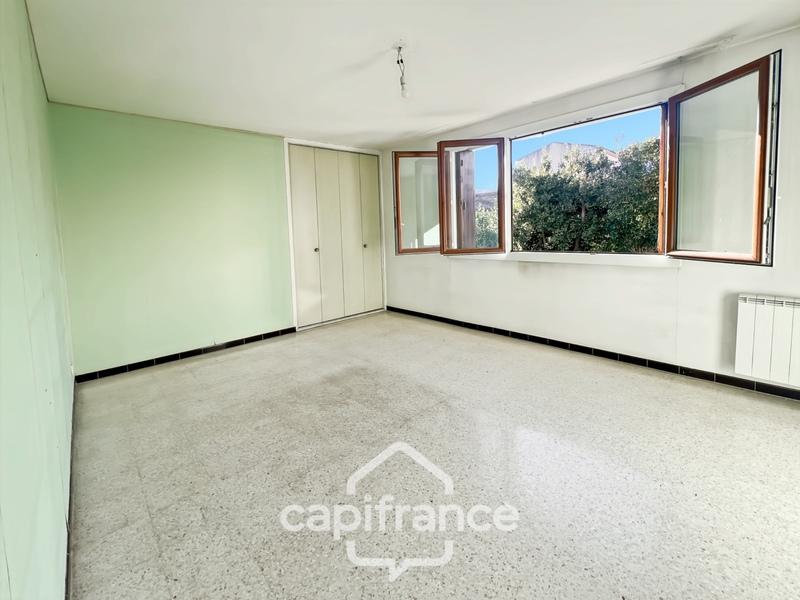 Appartement - 92 m² - 4 pièces