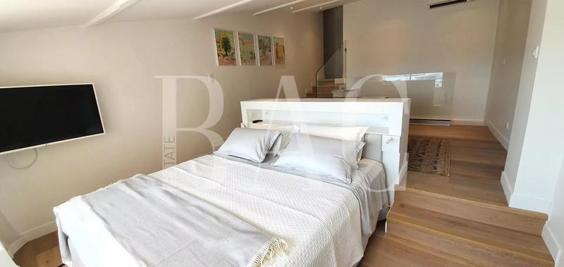 Appartement - 115 m² - 4 pièces