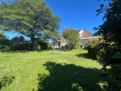 Maison - 161 m² - 5 pièces