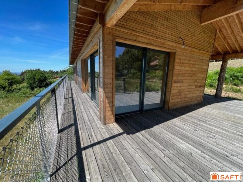 Maison - 135 m² - 4 pièces