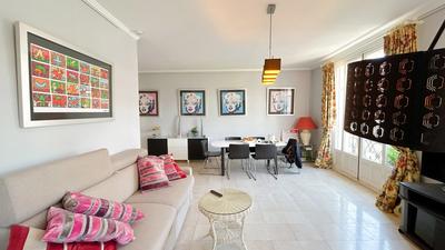 Appartement - 100 m² - 3 pièces