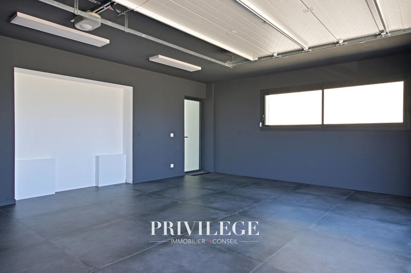 Villa - 155 m² - 4 pièces