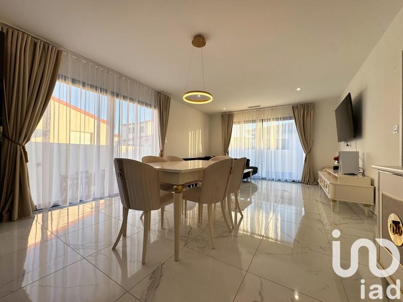 Maison - 90 m² - 3 pièces