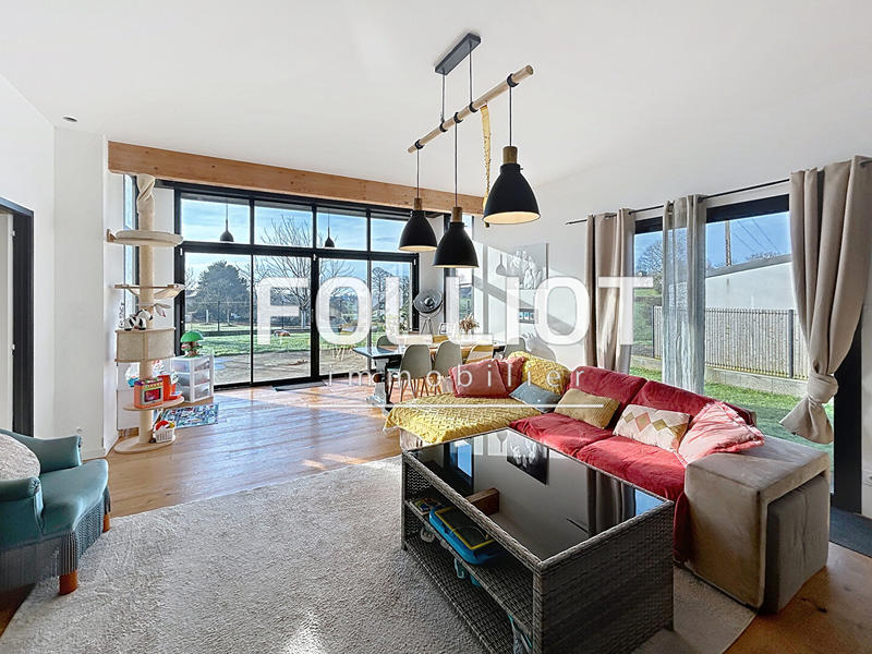 Maison - 122 m² - 5 pièces