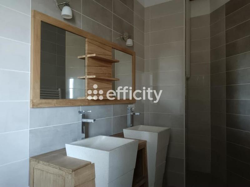 Maison - 113 m² - 5 pièces