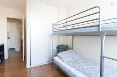 Chambre - 9 m² - 4 pièces