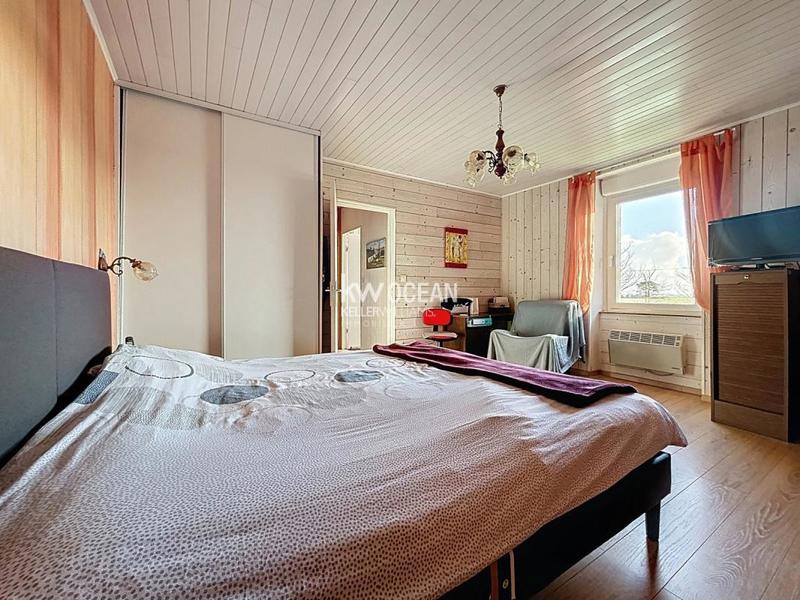 Maison - 183 m² - 7 pièces