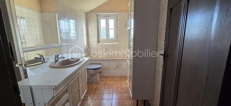 Maison ancienne - 384 m² - 7 pièces