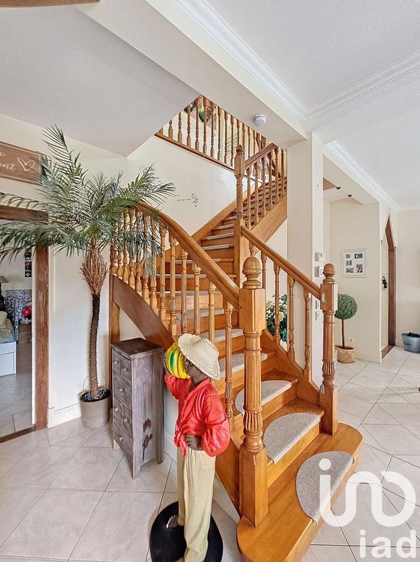 Maison - 160 m² - 8 pièces