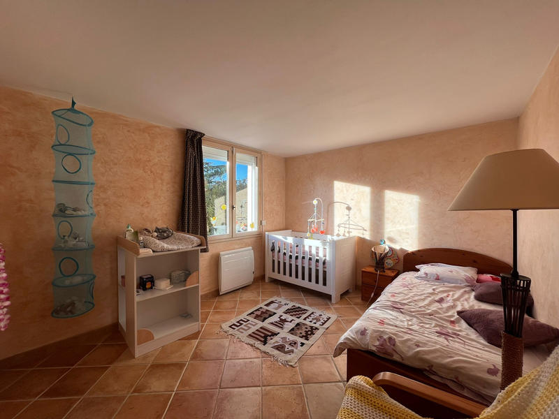 Villa - 241 m² - 7 pièces