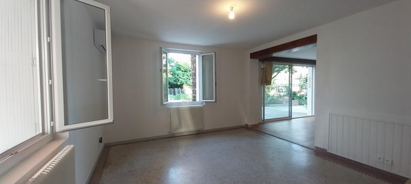 Immeuble - 218 m² - 8 pièces