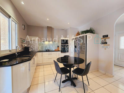 Maison - 152 m² - 6 pièces