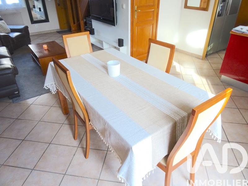 Maison - 87 m² - 5 pièces