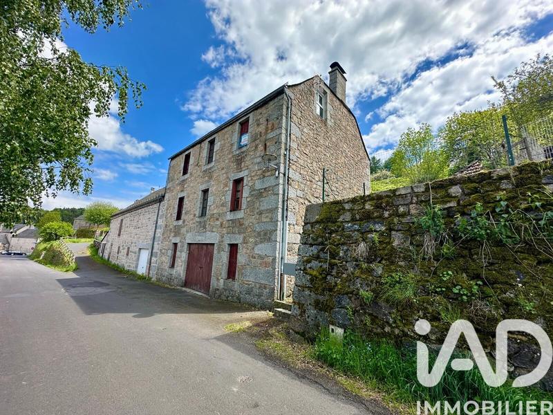 Maison - 142 m² - 7 pièces