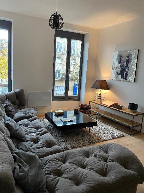 Chambre - 13 m² - 1 pièce