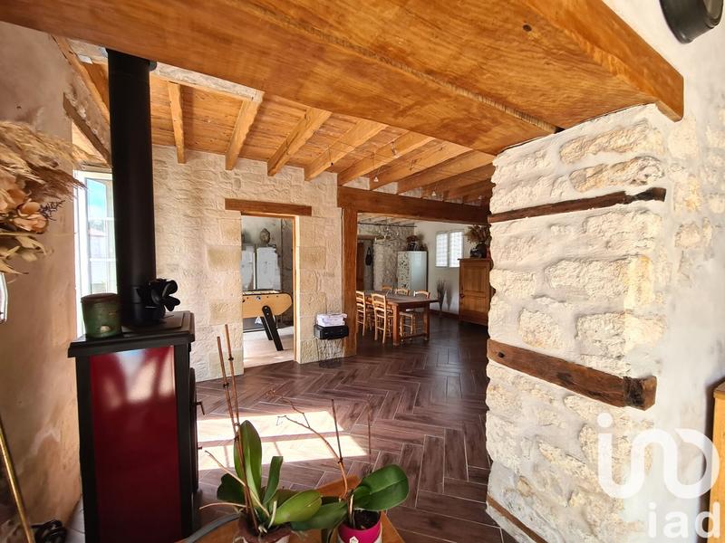 Maison - 185 m² - 7 pièces