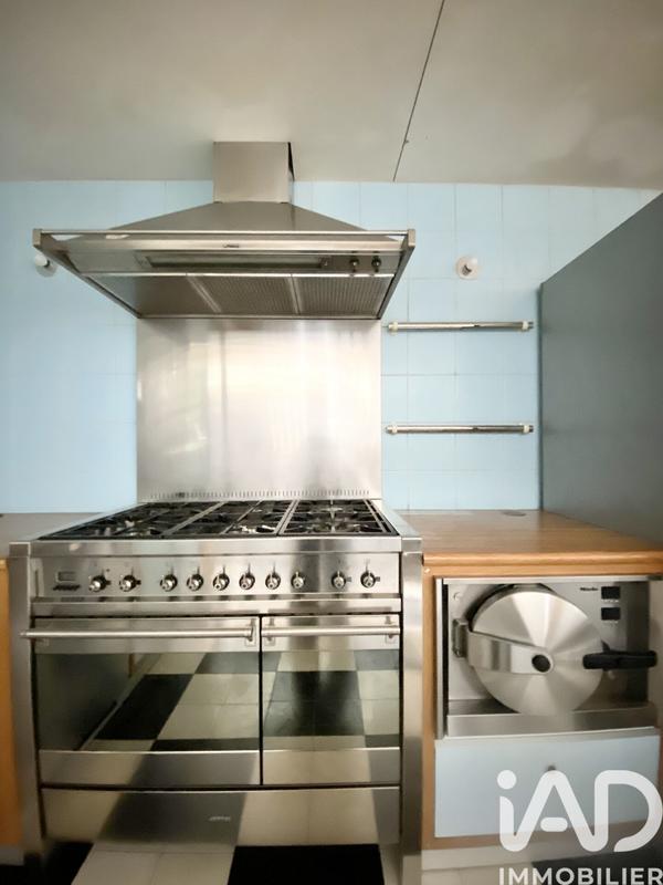 Maison de maîtres - 350 m² - 6 pièces