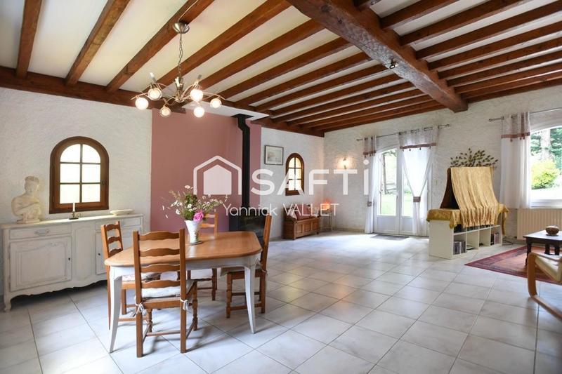 Maison - 207 m² - 10 pièces