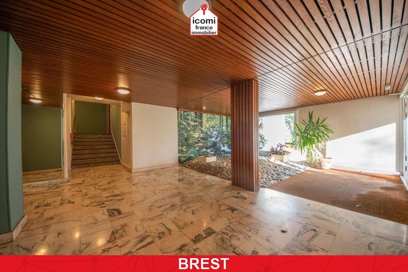 Appartement - 95 m² - 5 pièces