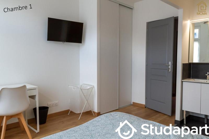 Chambre - 14 m² - 1 pièce