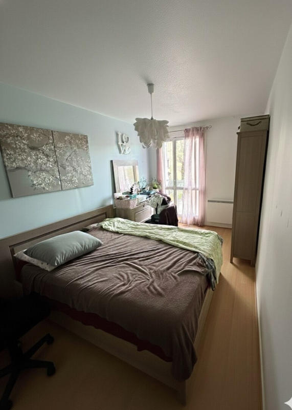 Appartement - 90 m² - 4 pièces