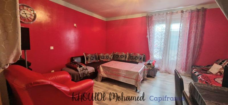 Maison - 196 m² - 7 pièces