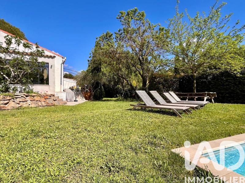 Maison - 180 m² - 7 pièces