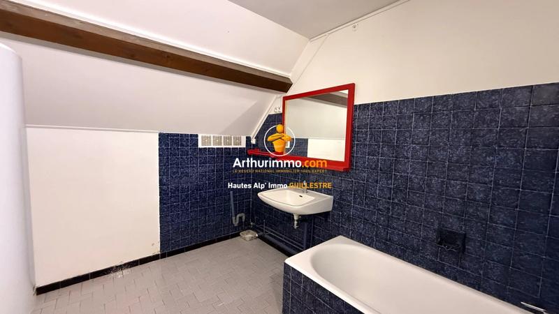 Appartement - 72 m² - 3 pièces