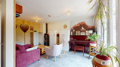 Maison - 97 m² - 5 pièces