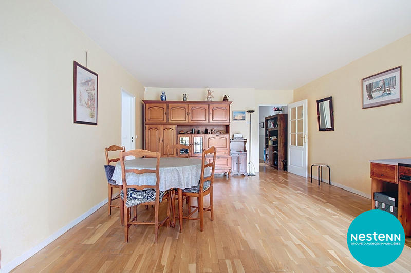 Appartement - 80 m² - 4 pièces