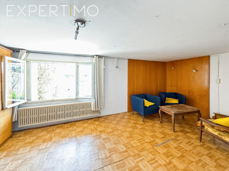 Maison - 161 m² - 7 pièces