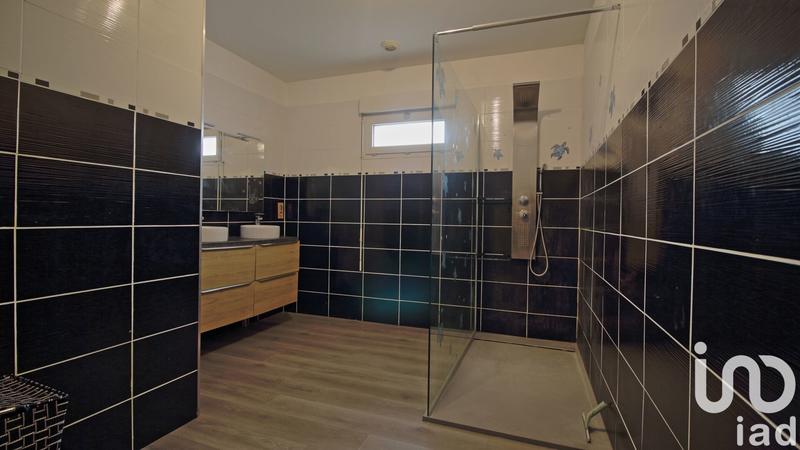 Appartement - 171 m² - 6 pièces