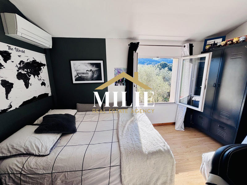 Maison ancienne - 127 m² - 4 pièces