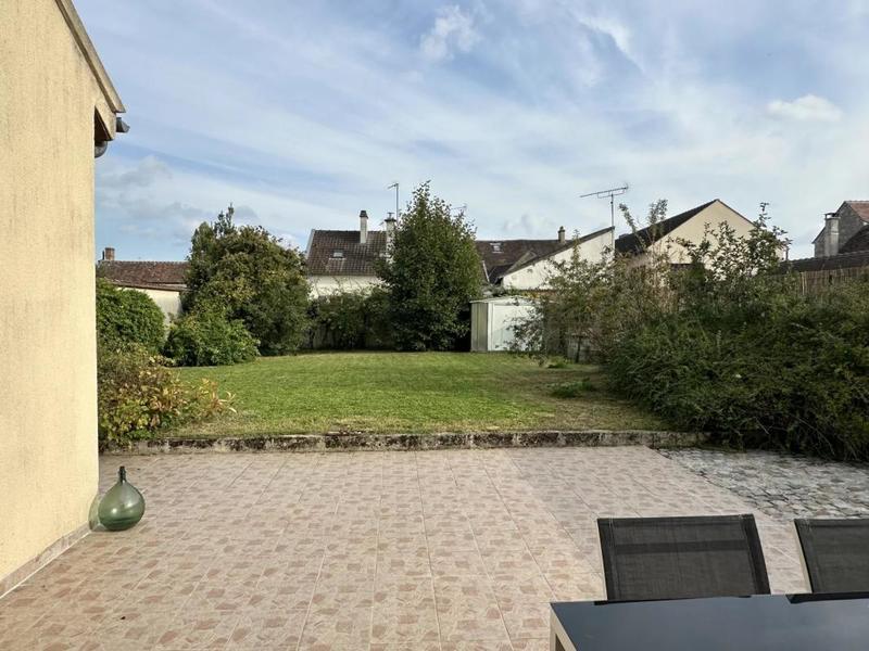 Maison - 122 m² - 7 pièces