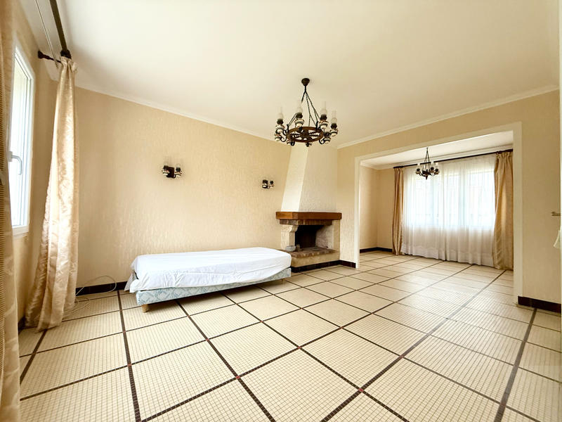 Maison - 85 m² - 5 pièces