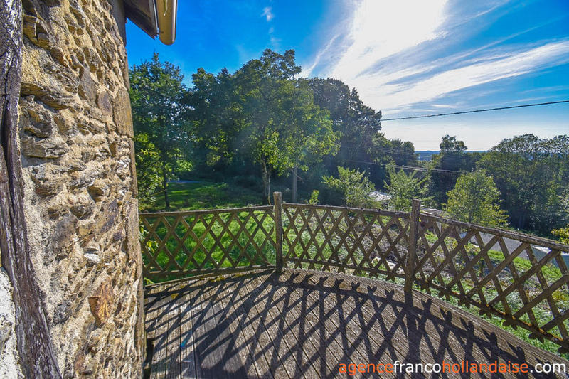 Maison - 143 m² - 6 pièces