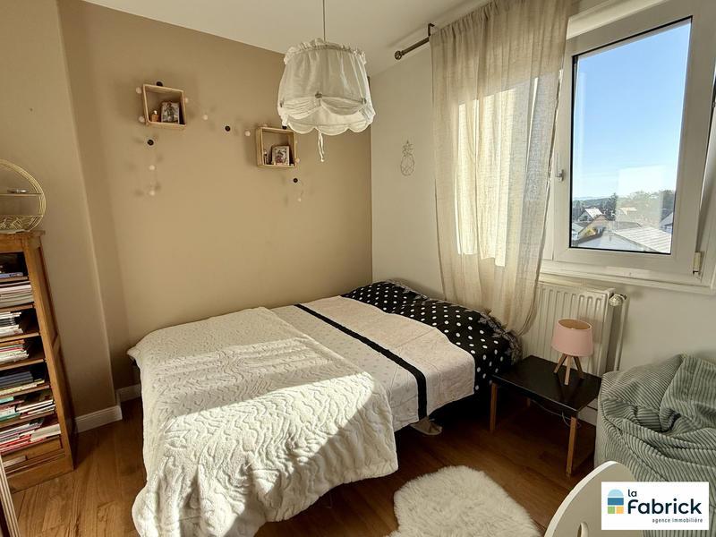 Appartement - 86 m² - 4 pièces