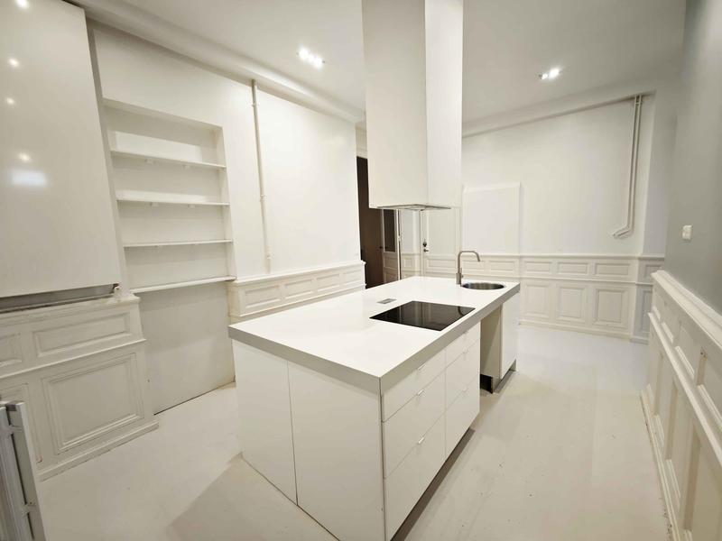 Appartement - 134 m² - 5 pièces