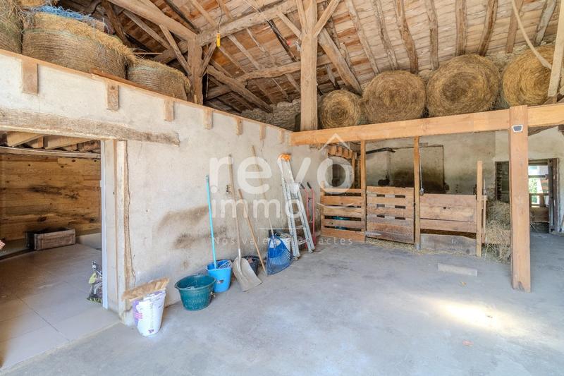 Maison - 204 m² - 6 pièces