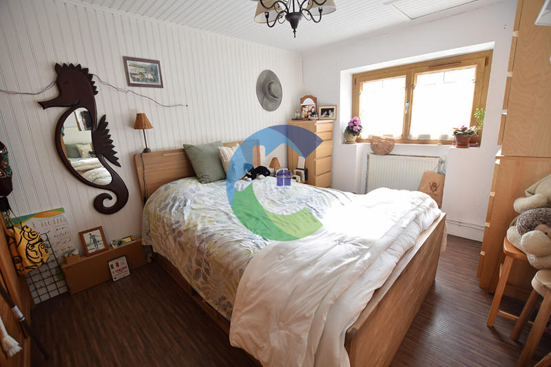 Maison - 77 m² - 6 pièces