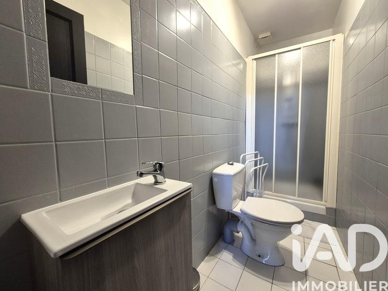 Maison - 200 m² - 6 pièces